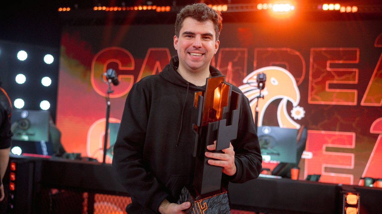 Bwipo avalia mudança para a selva e negocia com equipes para o CBLOL