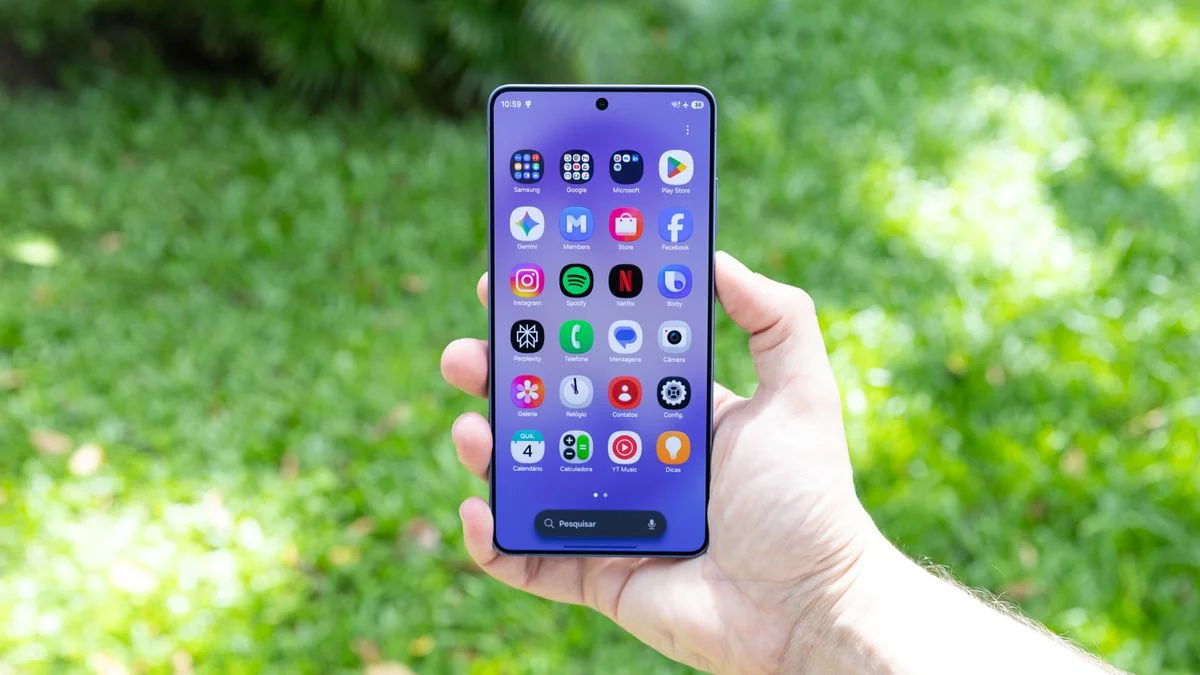 Galaxy S27 Pro pode trazer até 16 GB de RAM, mas modelos de entrada correm risco de redução